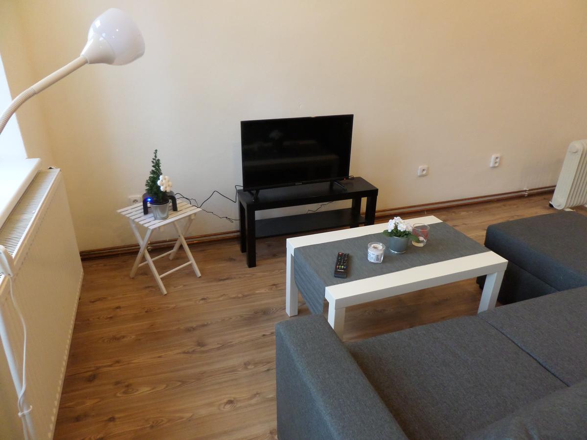 Apartmany Trutnov Promenada ภายนอก รูปภาพ